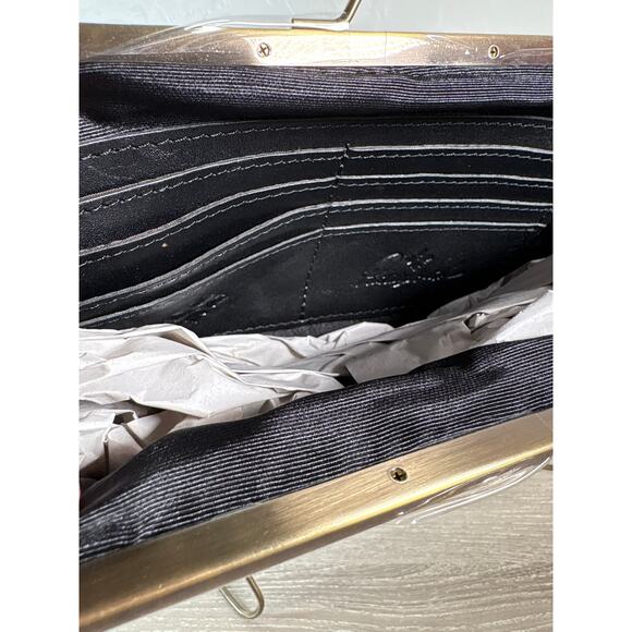 NWT Patricia‎ Nash Gold Metallic Mesh NWT Crossbody Clutch Kiss Lock Chain Strap - Picture 4 of 4